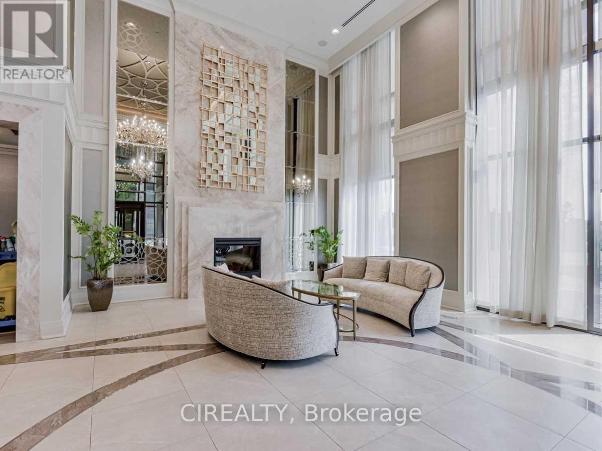 707 - 9085 Jane Street, Vaughan, Ontario  L4K 5P1 - Photo 2 - N12638264