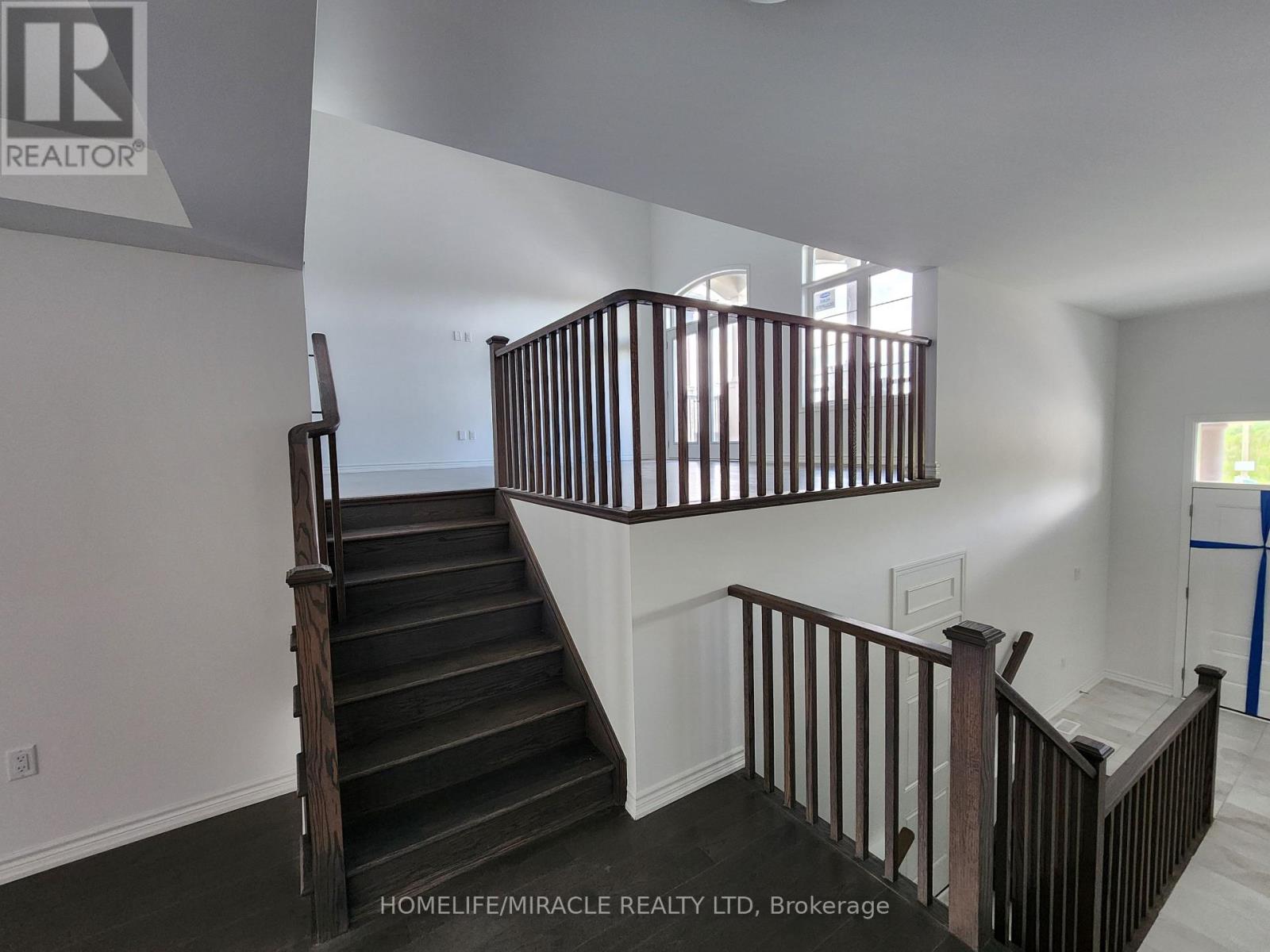 344 Madelaine Drive, Barrie (Painswick South), Ontario L9J 0Y9 - Photo 14 - S12638236