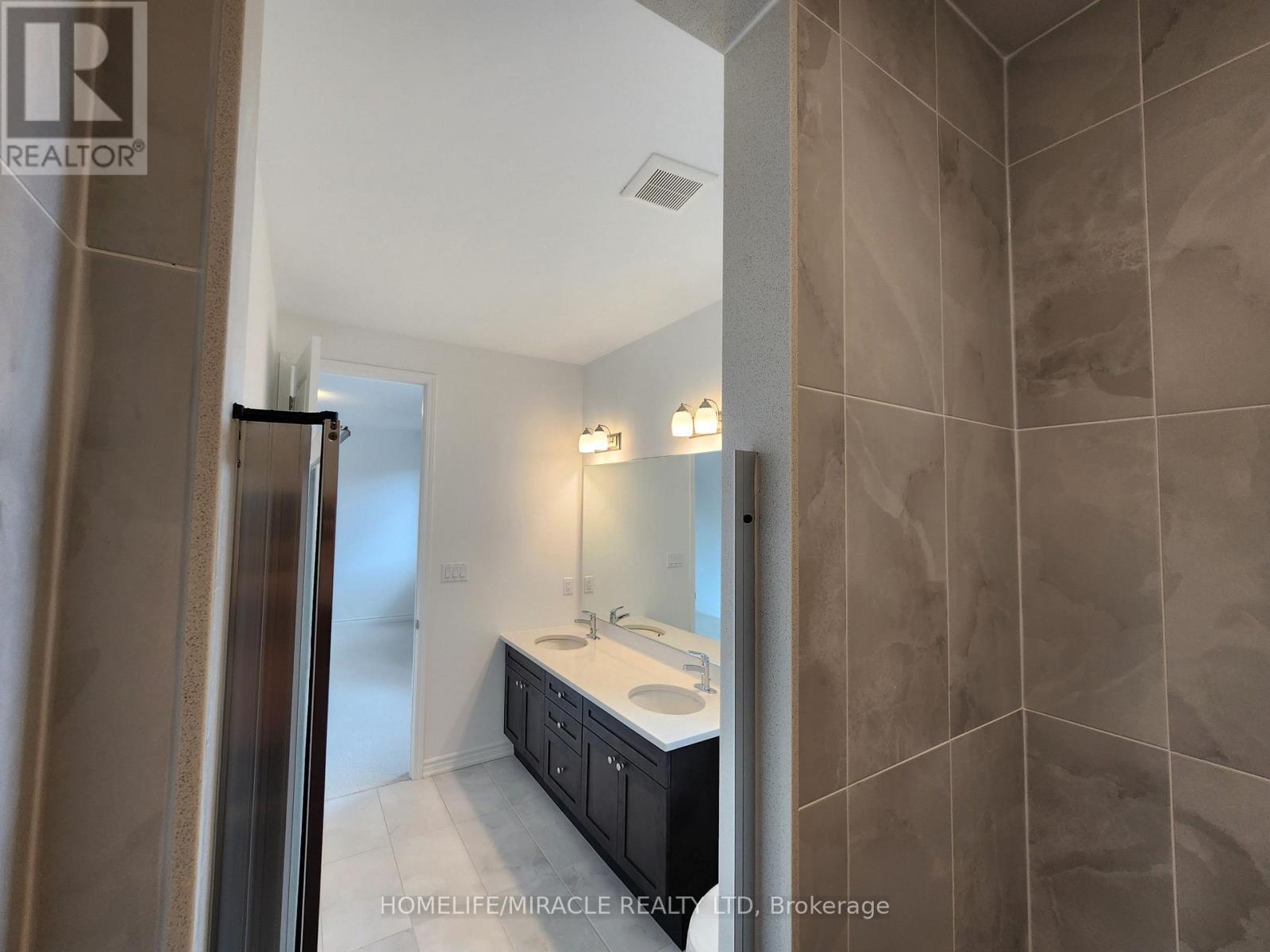 344 Madelaine Drive, Barrie (Painswick South), Ontario L9J 0Y9 - Photo 36 - S12638236