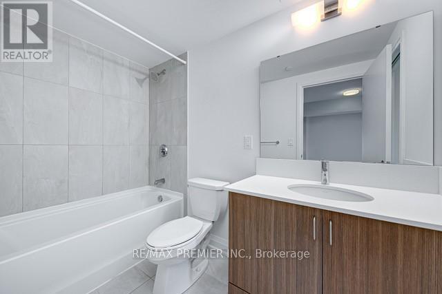 1015 - 58 Lakeside Terrace, Barrie, Ontario  L4M 0L5 - Photo 22 - S12638294