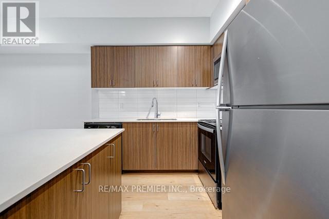 1015 - 58 Lakeside Terrace, Barrie, Ontario  L4M 0L5 - Photo 25 - S12638294