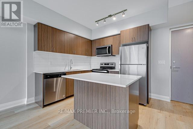 1015 - 58 Lakeside Terrace, Barrie, Ontario  L4M 0L5 - Photo 3 - S12638294