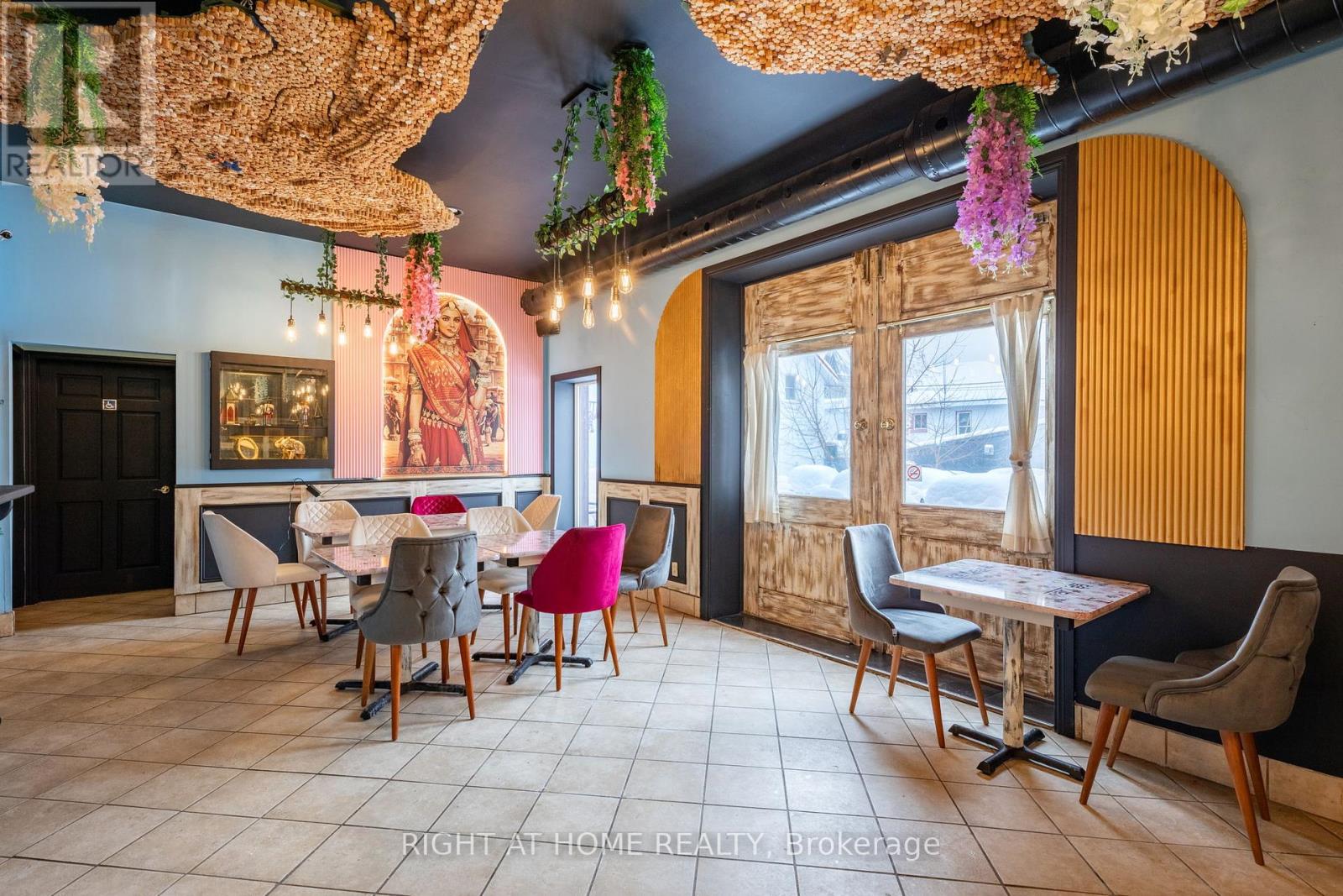 345 King Street, Midland, Ontario  L4R 3M7 - Photo 12 - S12638318