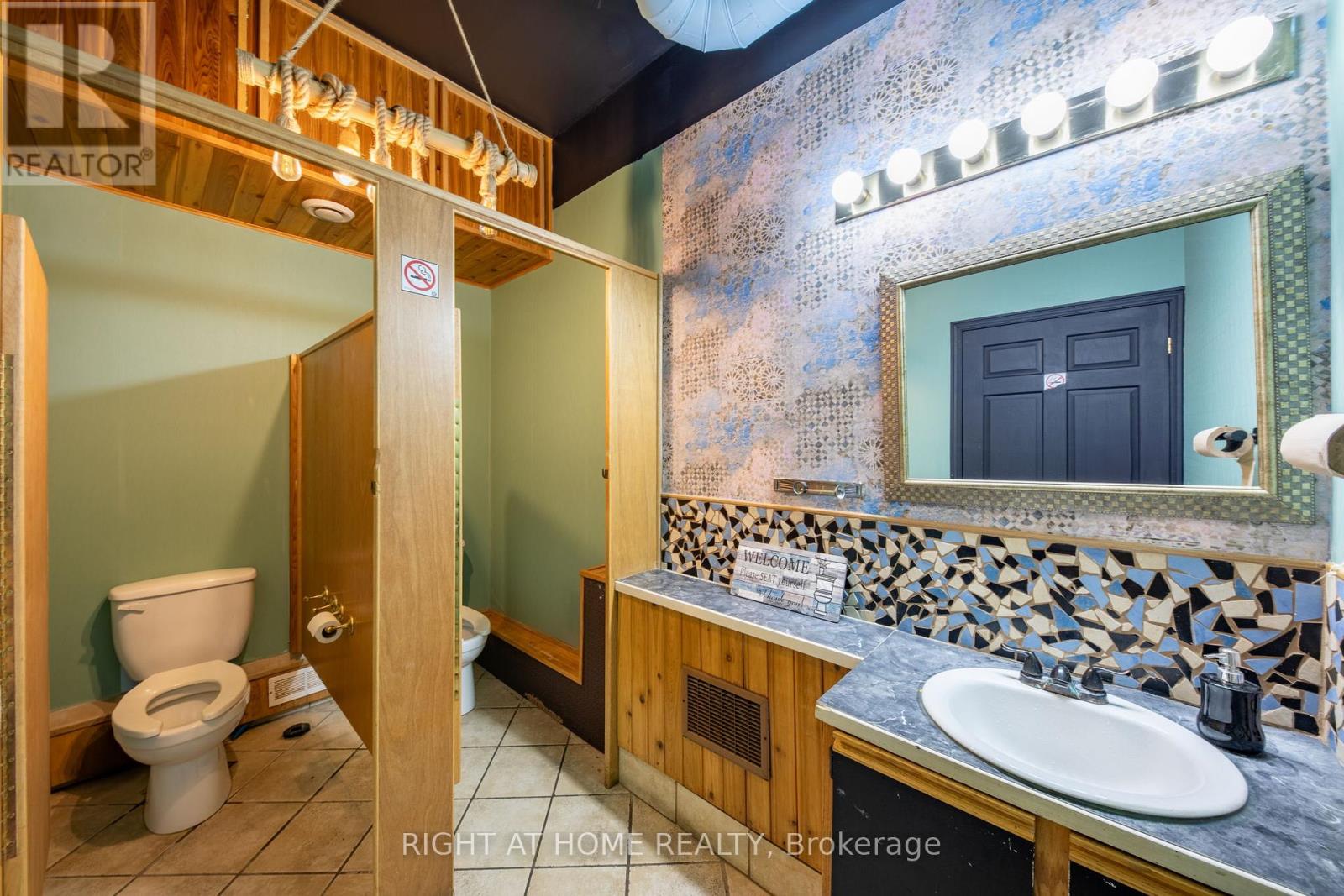 345 King Street, Midland, Ontario  L4R 3M7 - Photo 14 - S12638318