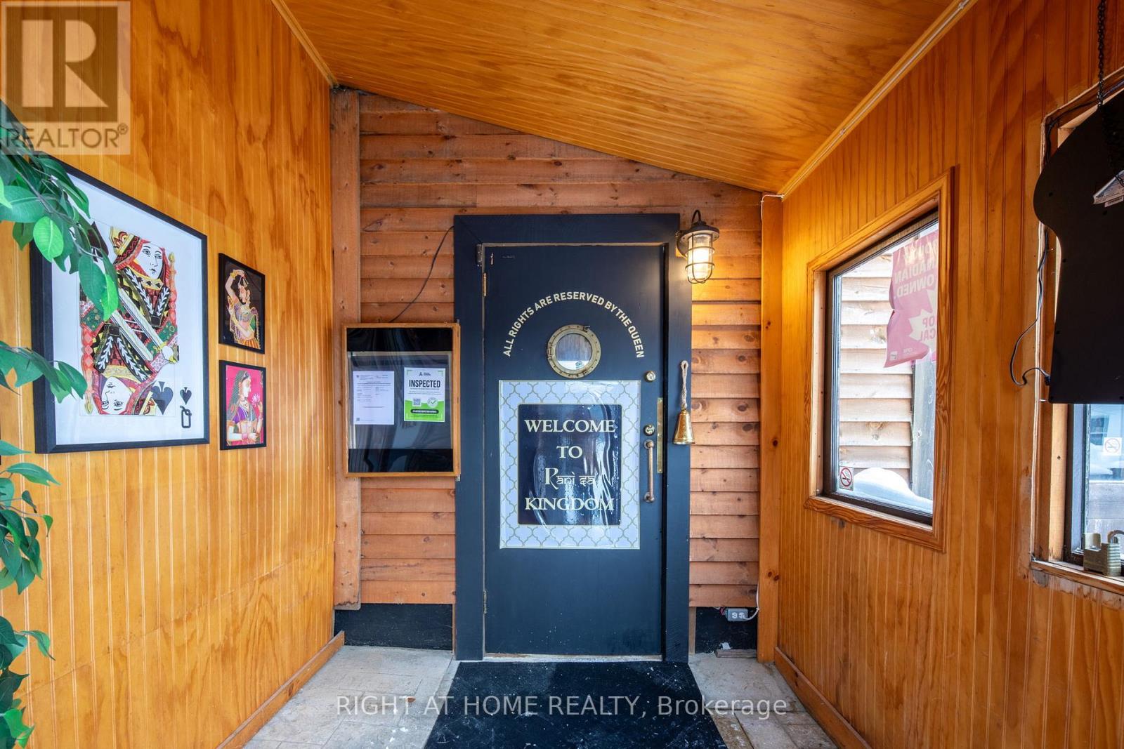 345 King Street, Midland, Ontario  L4R 3M7 - Photo 3 - S12638318