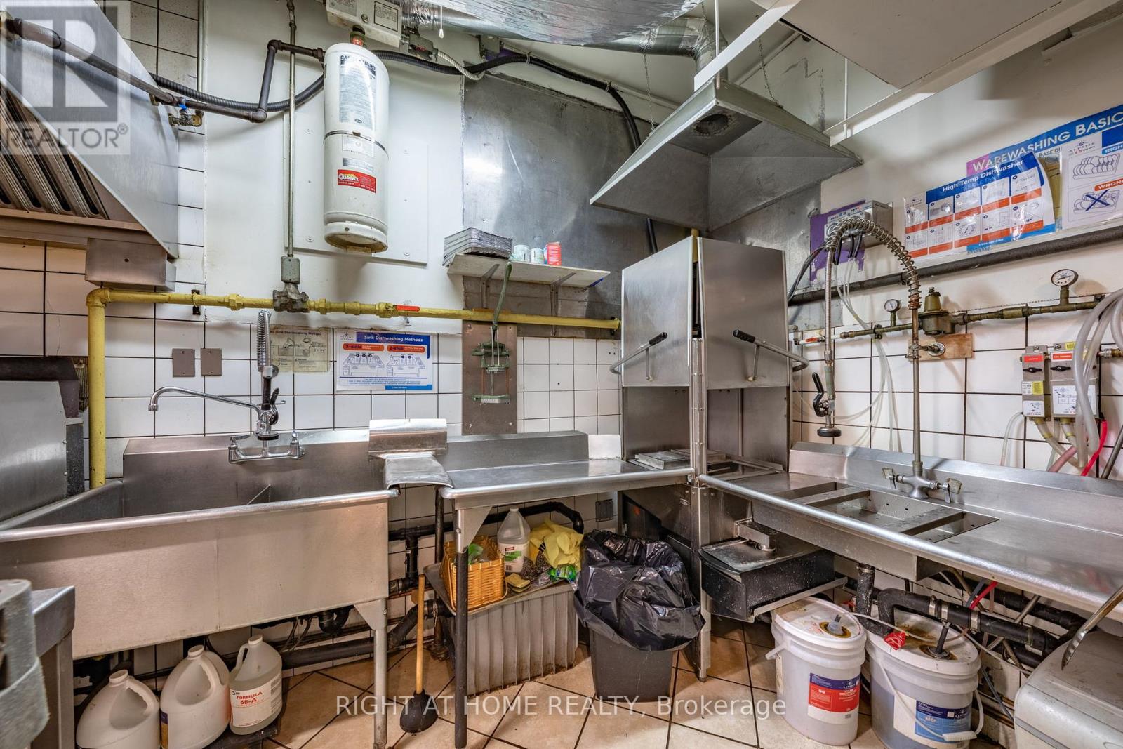 345 King Street, Midland, Ontario  L4R 3M7 - Photo 34 - S12638318