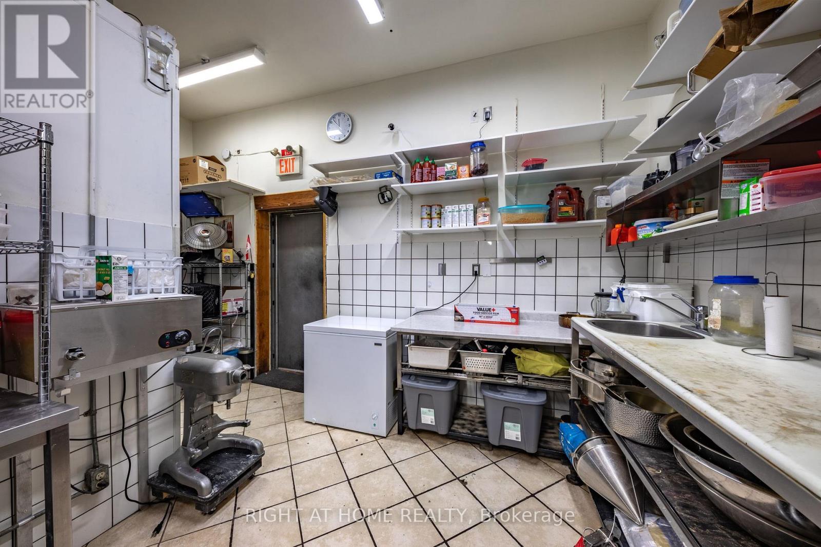 345 King Street, Midland, Ontario  L4R 3M7 - Photo 39 - S12638318