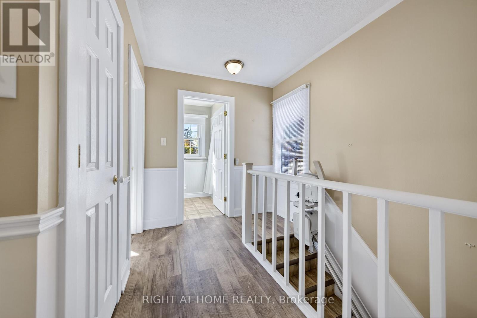 44 Newton Street, Barrie (Wellington), Ontario  L4M 3N5 - Photo 13 - S12638378