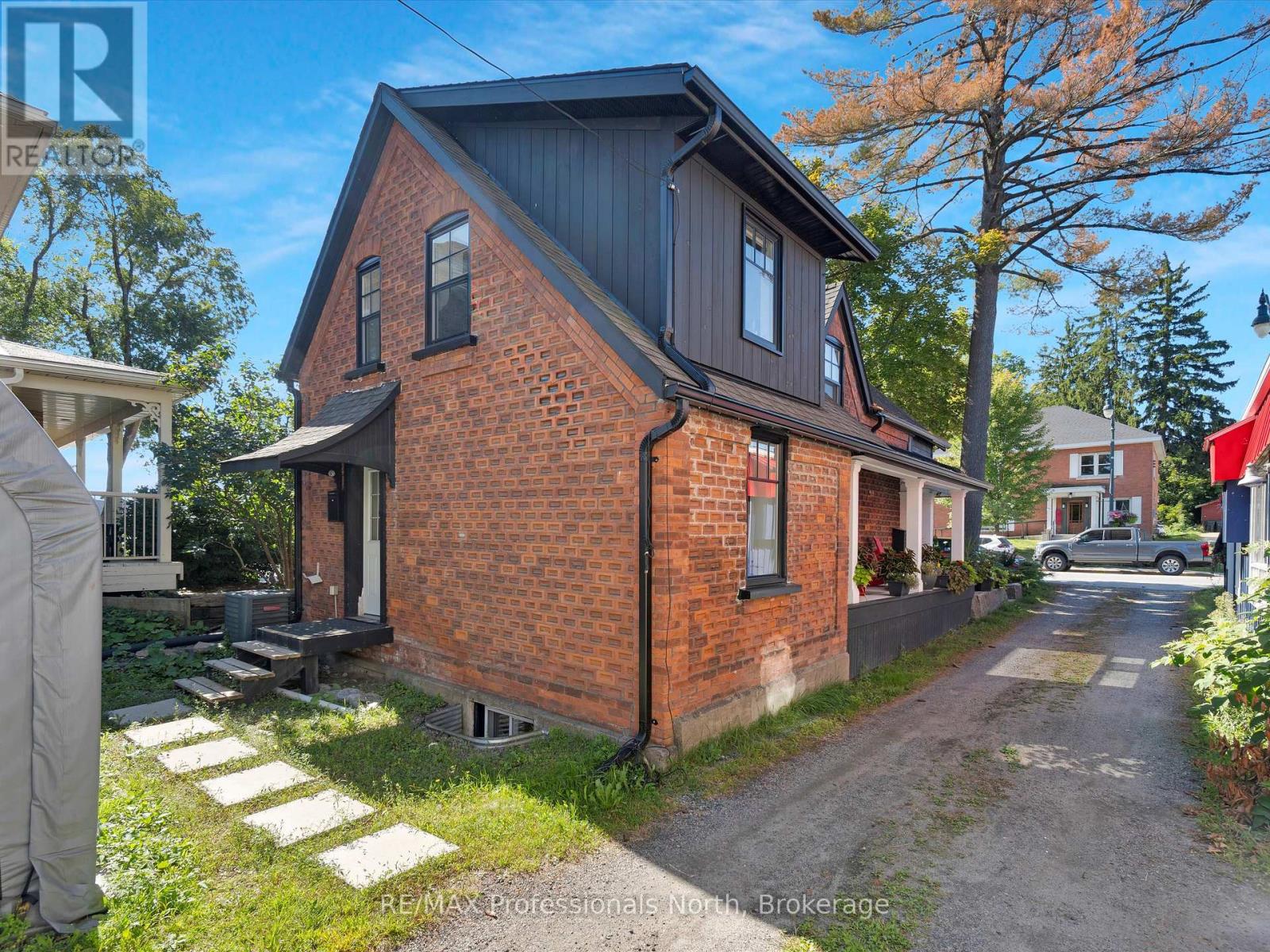 153 Manitoba Street, Bracebridge, Ontario  P1L 1S3 - Photo 13 - X12638508