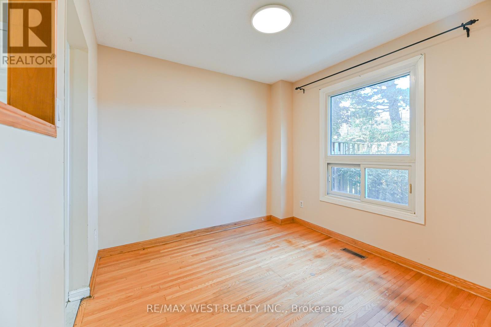 56 - 41 Mississauga Valley Boulevard, Mississauga, Ontario L5A 3N5 - Photo 12 - W12638204