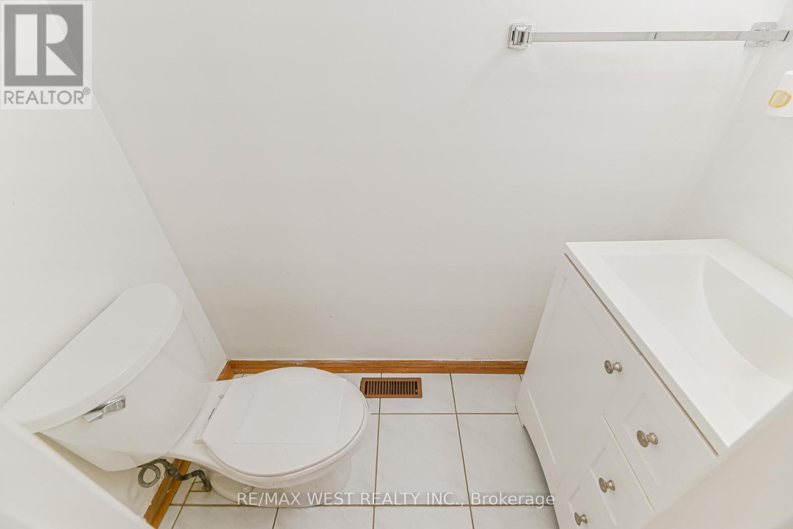 56 - 41 Mississauga Valley Boulevard, Mississauga, Ontario L5A 3N5 - Photo 16 - W12638204