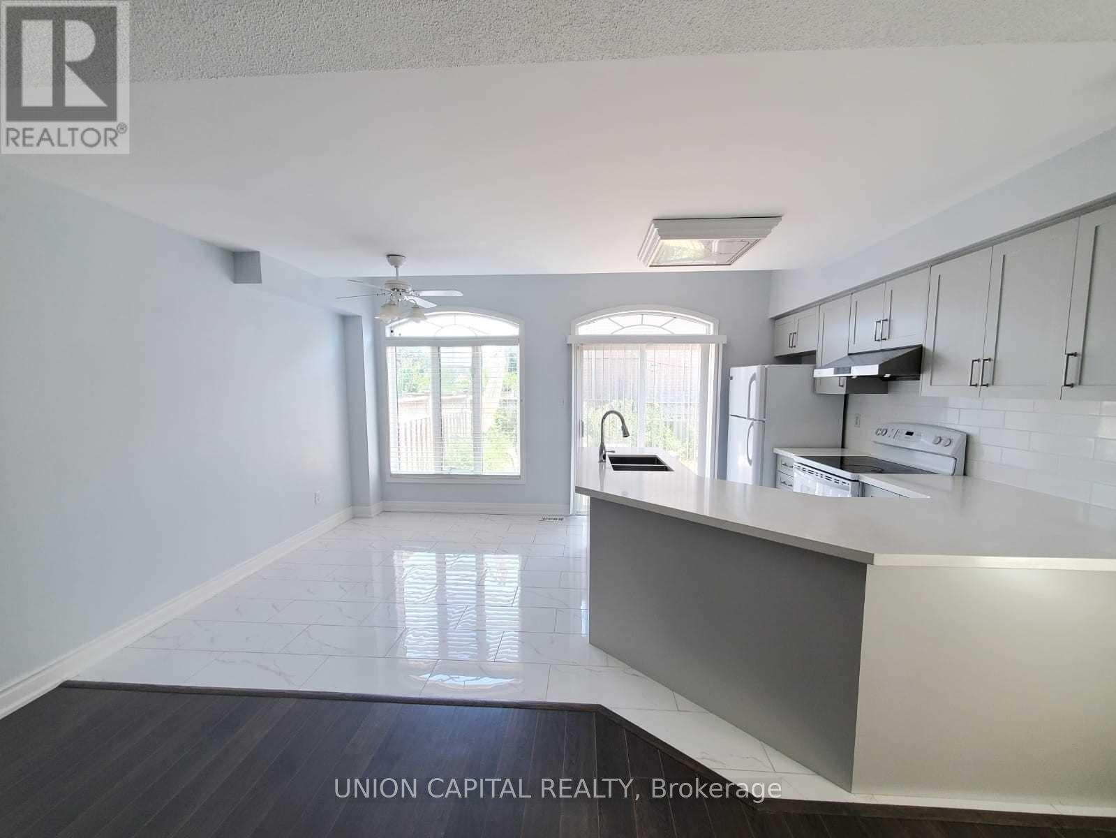 5450 Tree Crest Court, Mississauga, Ontario  L5R 3Z8 - Photo 10 - W12638210