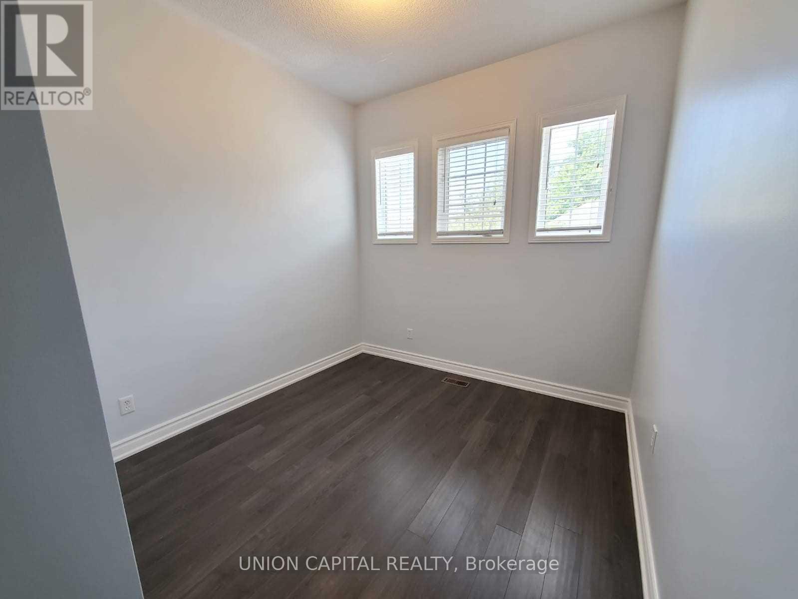 5450 Tree Crest Court, Mississauga, Ontario  L5R 3Z8 - Photo 17 - W12638210