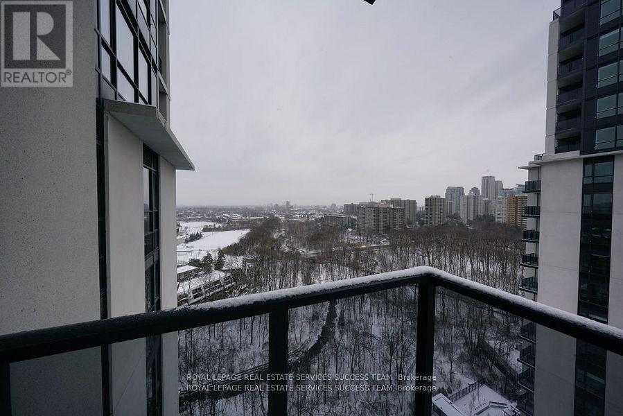 1603 - 204 Burnhamthorpe Road E, Mississauga, Ontario  L5A 0B3 - Photo 13 - W12638214