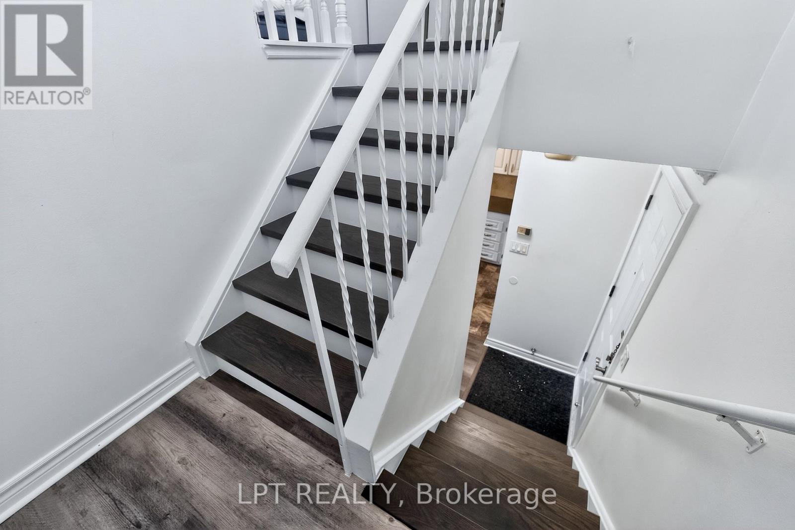 103 - 3040 Constitution Boulevard, Mississauga, Ontario L4Y 3X7 - Photo 20 - W12638248