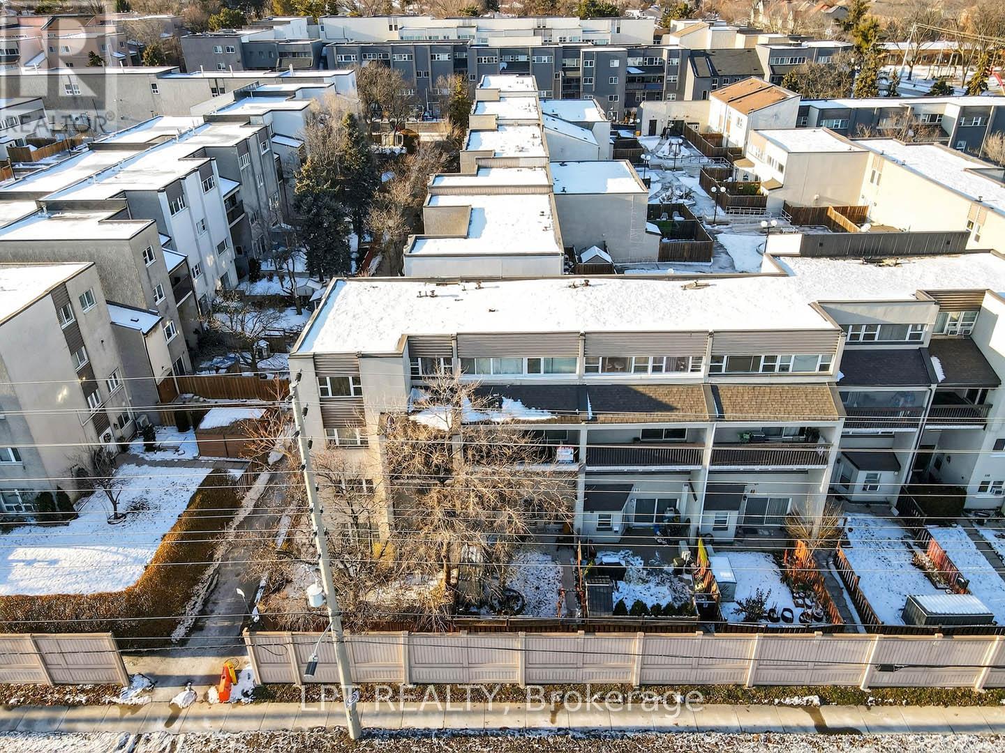 103 - 3040 Constitution Boulevard, Mississauga, Ontario L4Y 3X7 - Photo 31 - W12638248