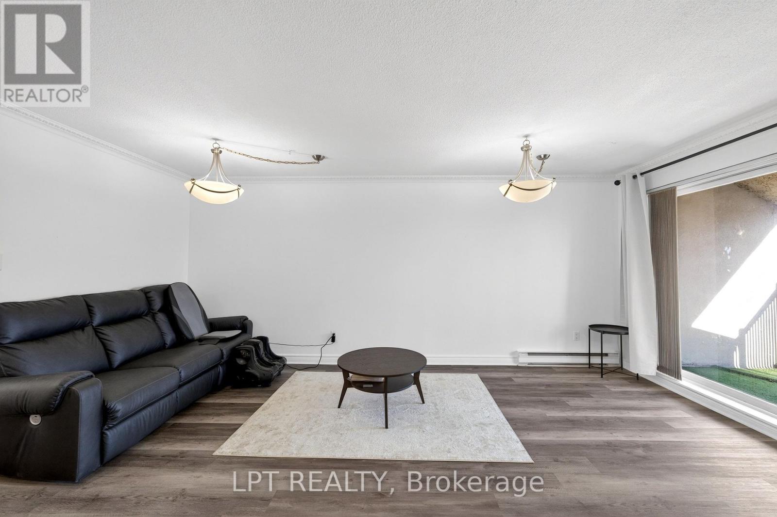 103 - 3040 Constitution Boulevard, Mississauga, Ontario L4Y 3X7 - Photo 7 - W12638248