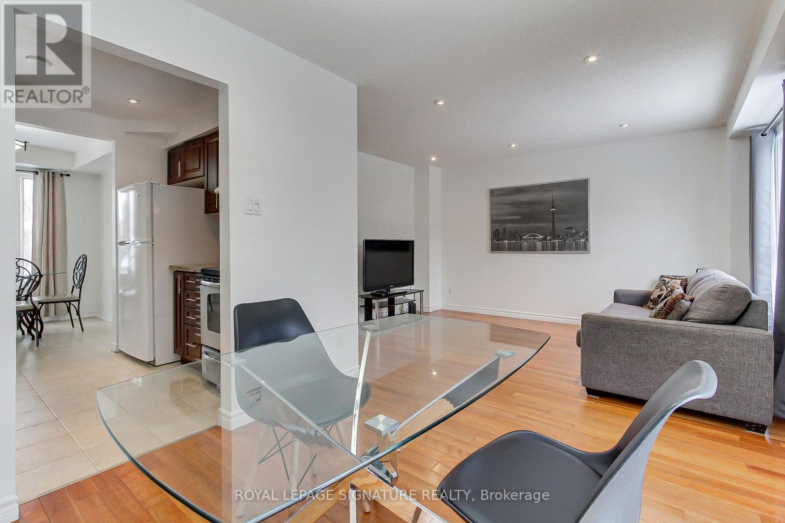 6 Driftwood Crescent, Brampton, Ontario  L6Z 2C4 - Photo 20 - W12638256