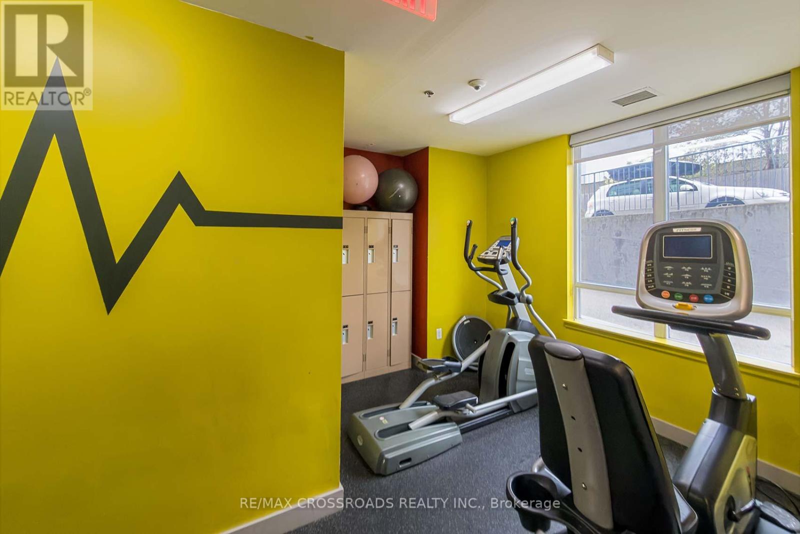 114 - 812 Lansdowne Avenue, Toronto, Ontario  M6H 4K5 - Photo 33 - W12638286