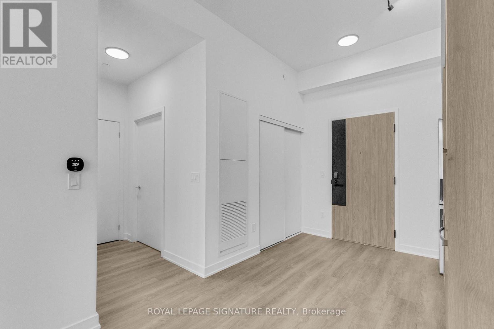 917 - 1007 The Queensway, Toronto, Ontario  M8Z 6C7 - Photo 14 - W12638308