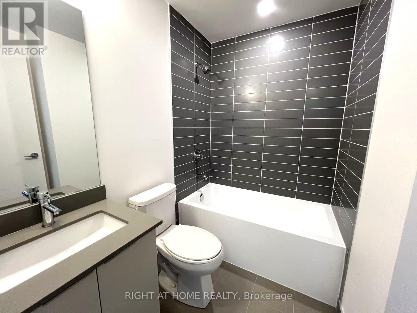 511 - 3071 Trafalgar Road, Oakville, Ontario  L6H 8C6 - Photo 23 - W12638320