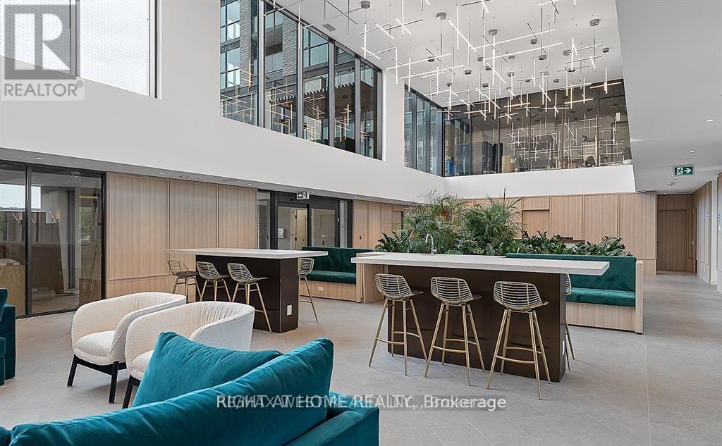 511 - 3071 Trafalgar Road, Oakville, Ontario  L6H 8C6 - Photo 7 - W12638320