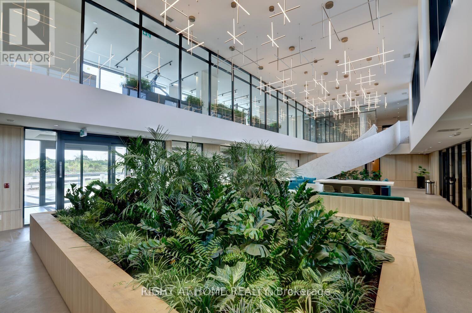 511 - 3071 Trafalgar Road, Oakville, Ontario  L6H 8C6 - Photo 9 - W12638320