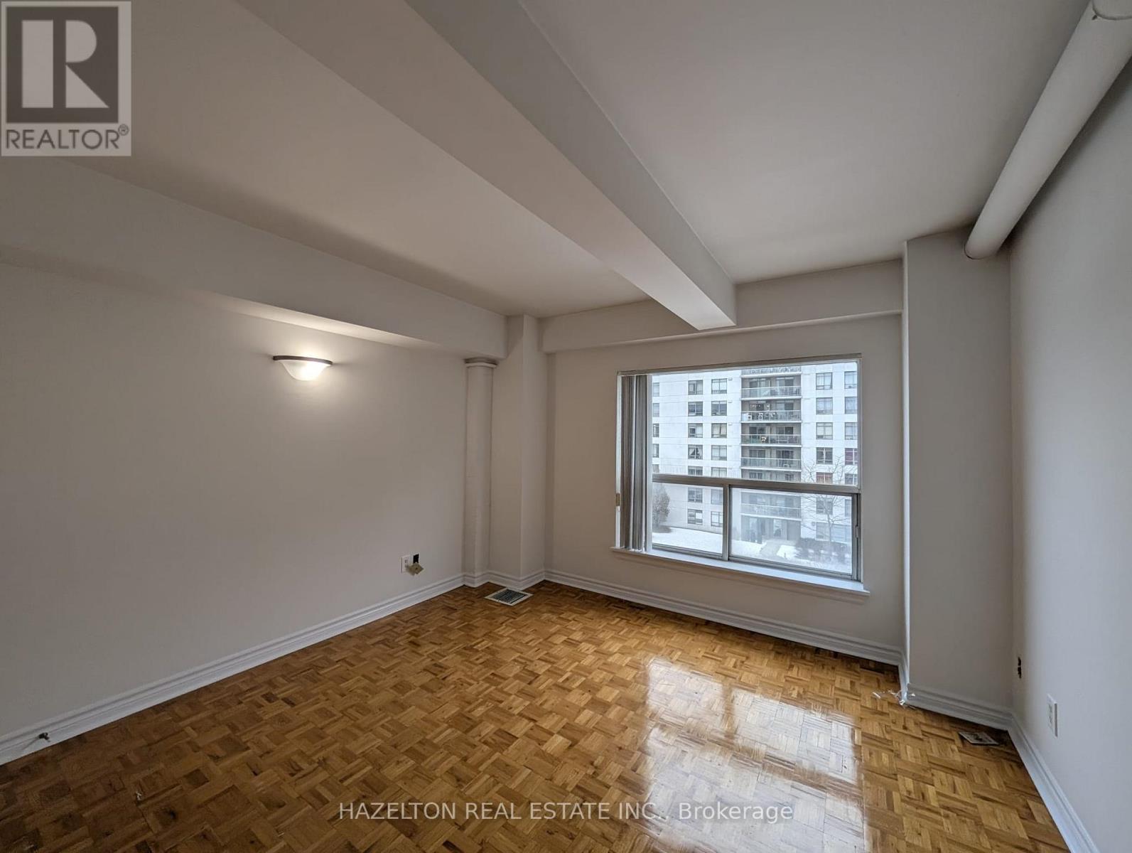 505 - 806 Lansdowne Avenue, Toronto, Ontario  M6H 4K2 - Photo 10 - W12638322