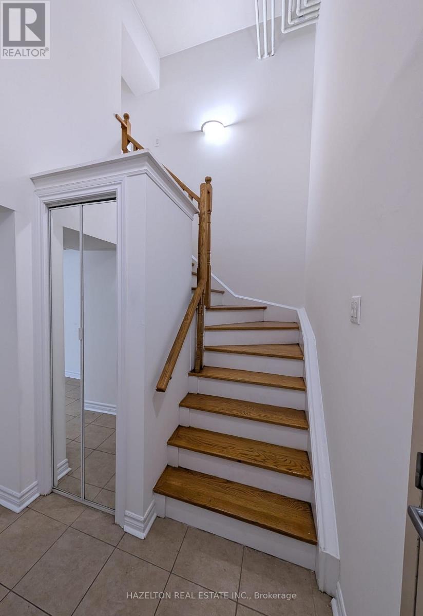 505 - 806 Lansdowne Avenue, Toronto, Ontario  M6H 4K2 - Photo 5 - W12638322