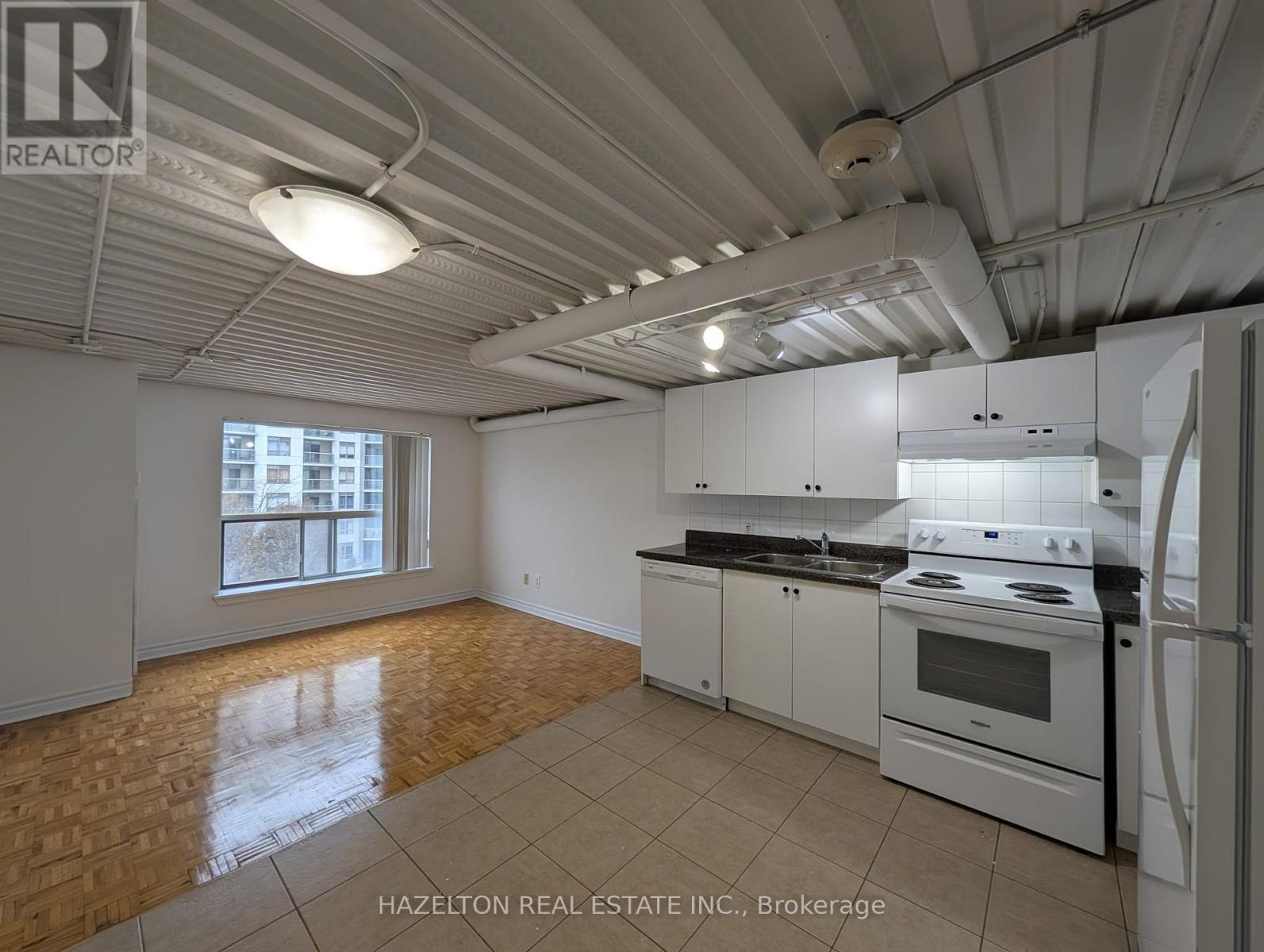 505 - 806 Lansdowne Avenue, Toronto, Ontario  M6H 4K2 - Photo 6 - W12638322