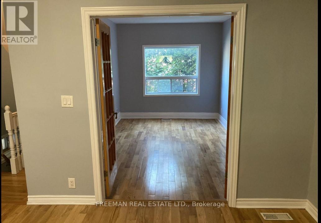 1 - 985 Dupont Street, Toronto, Ontario  M6H 1Z5 - Photo 5 - W12638370