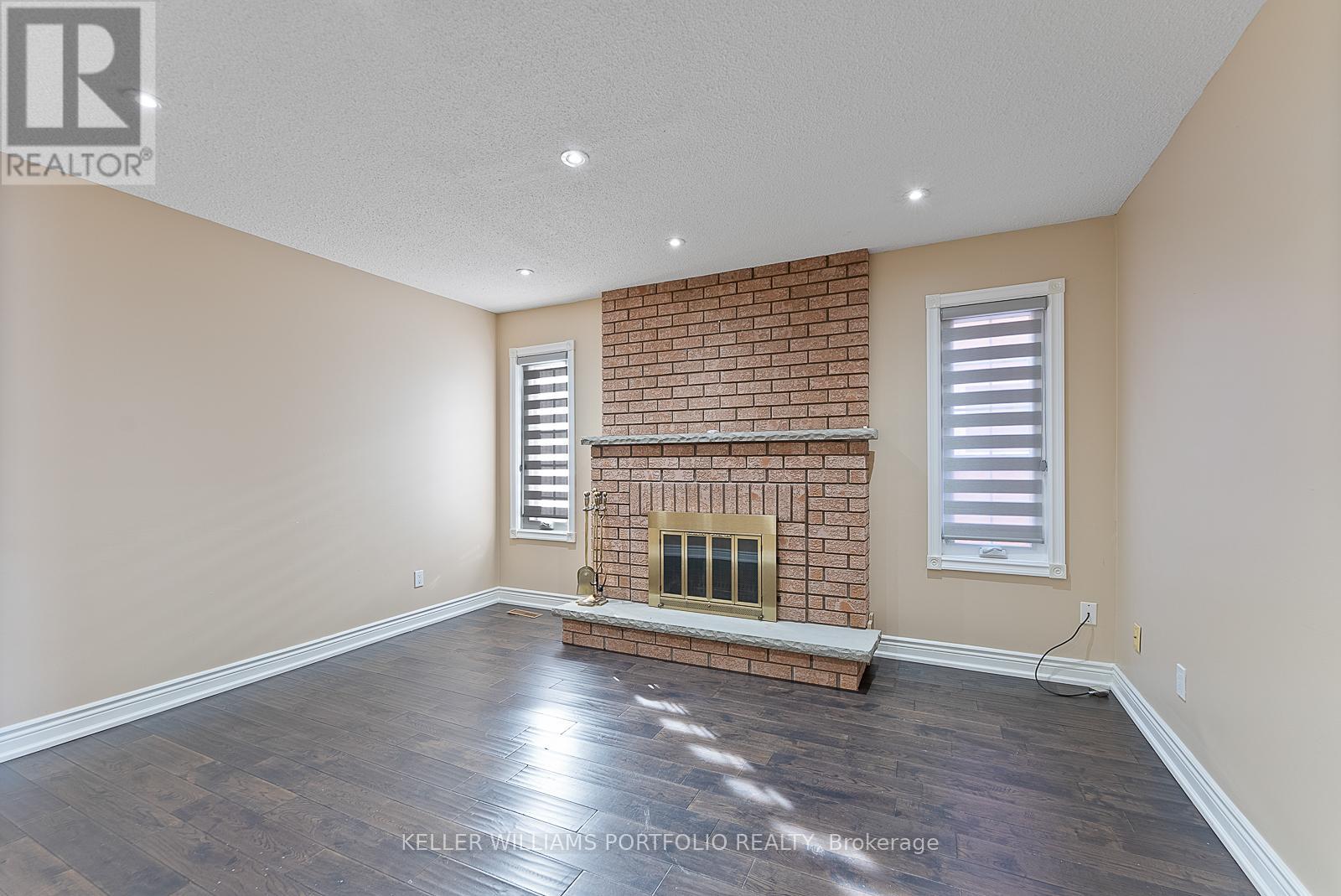 3449 Halstead Road, Mississauga, Ontario  L5L 4H2 - Photo 6 - W12638372