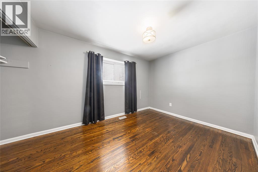 1282 Cathcart Boulevard, Sarnia, Ontario  N7S 2H8 - Photo 12 - 25031751