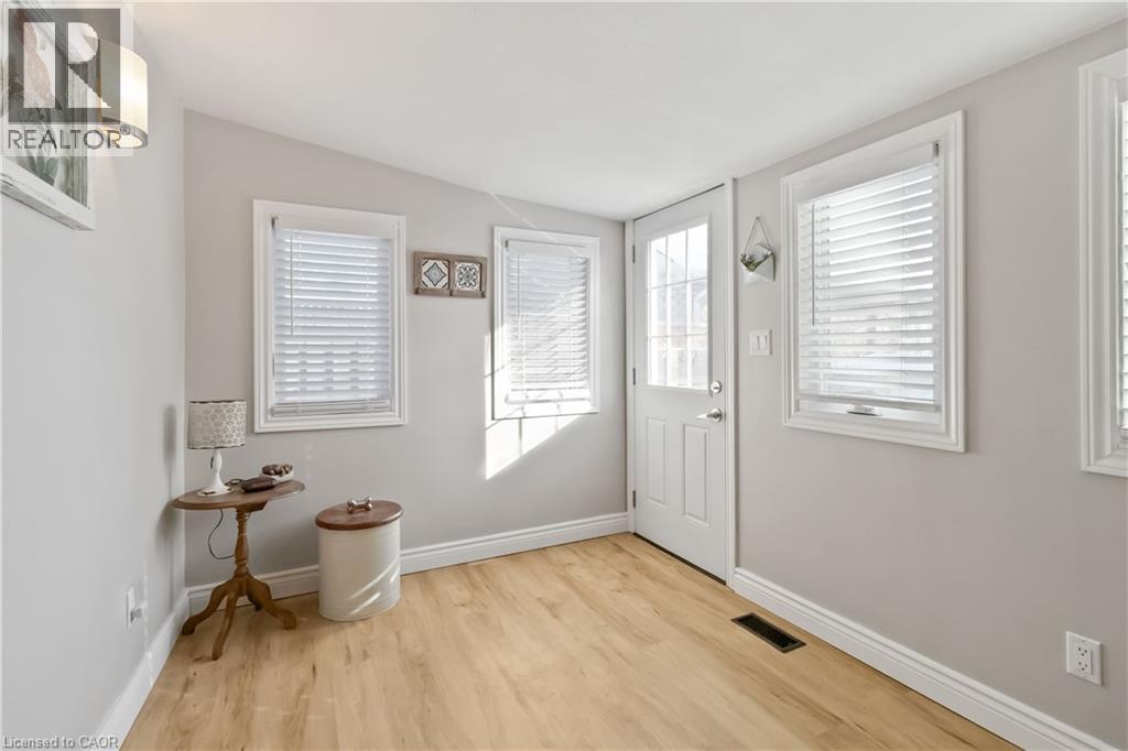 36 Mount Pleasant Street, Brantford, Ontario  N3T 1S6 - Photo 25 - 40791064