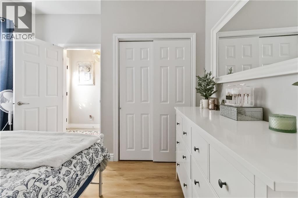 36 Mount Pleasant Street, Brantford, Ontario  N3T 1S6 - Photo 8 - 40791064