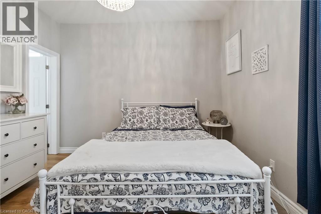 36 Mount Pleasant Street, Brantford, Ontario  N3T 1S6 - Photo 6 - 40791064