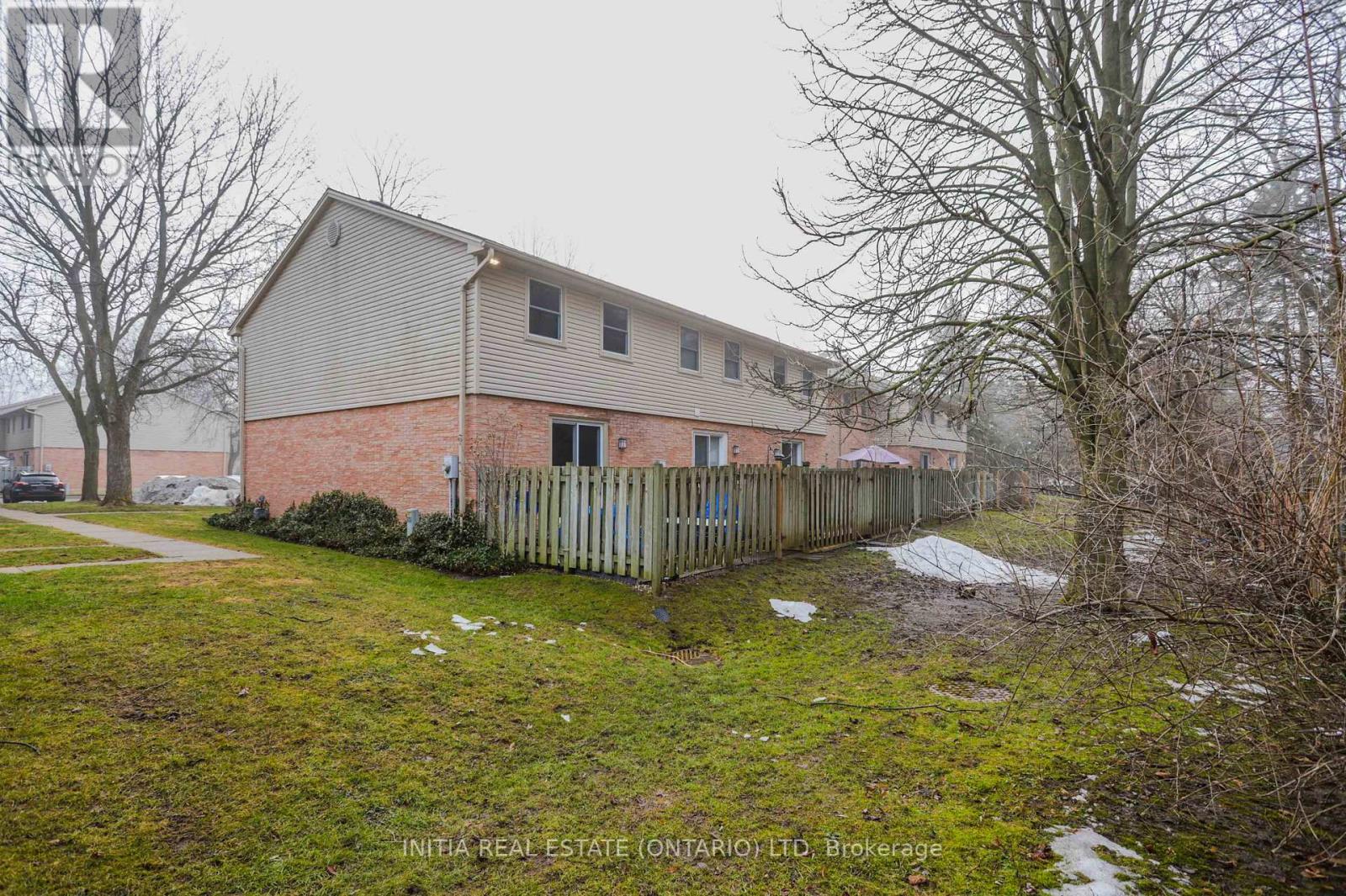 91 - 1247 Huron Street, London East, Ontario  N5Y 4X7 - Photo 2 - X12638400