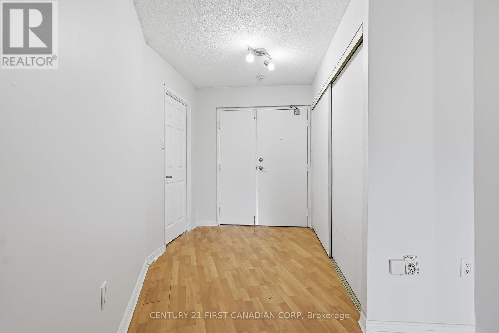 402 - 500 Talbot Street, London East, Ontario  N6A 2S3 - Photo 6 - X12638402