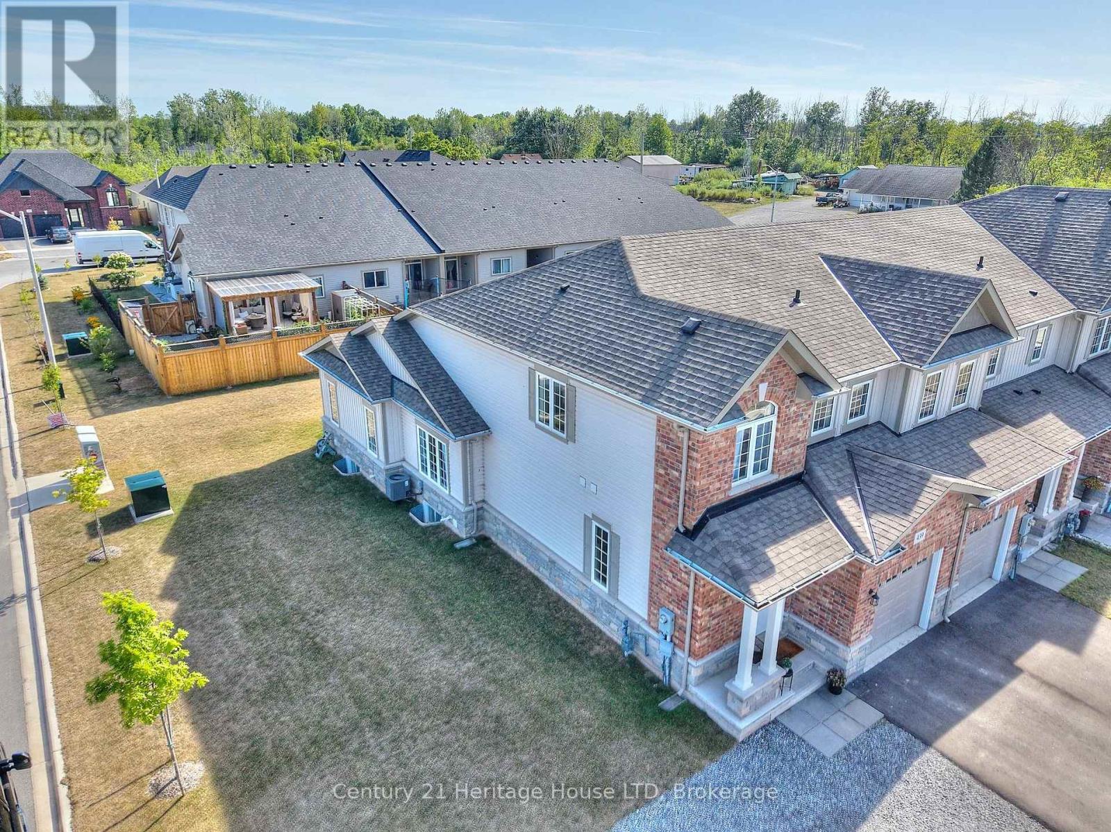 Lower - 439 Viking Street, Fort Erie, Ontario L2A 0E8 - Photo 12 - X12533964