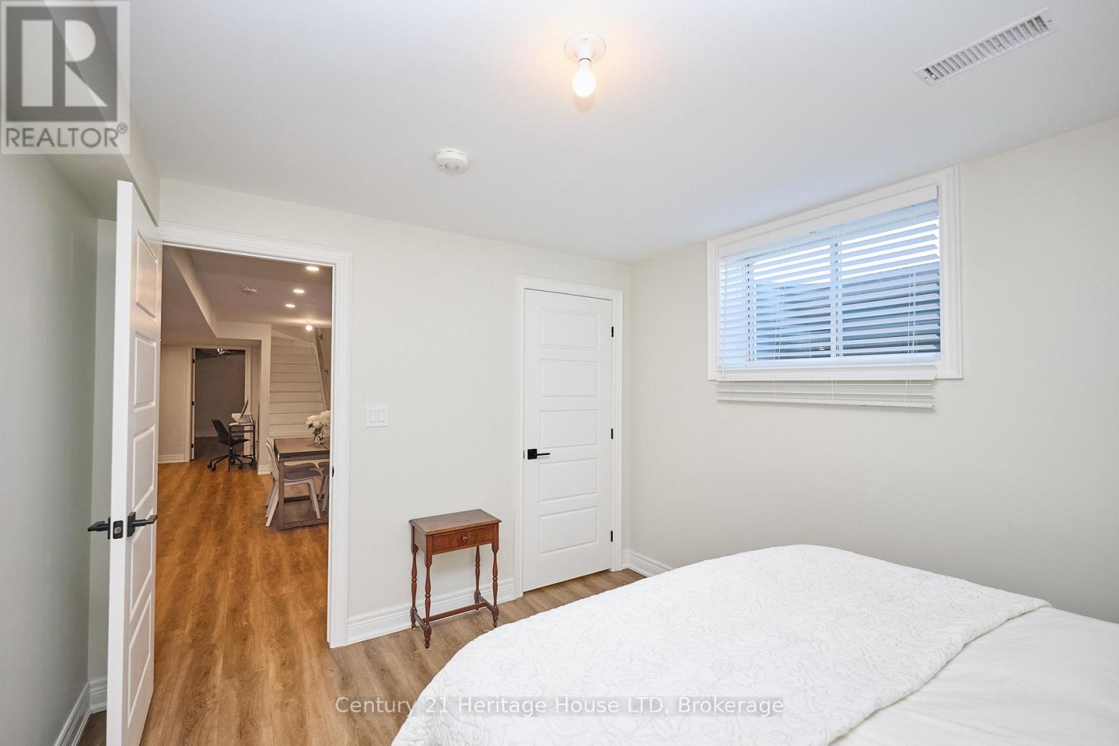 Lower - 439 Viking Street, Fort Erie, Ontario L2A 0E8 - Photo 8 - X12533964