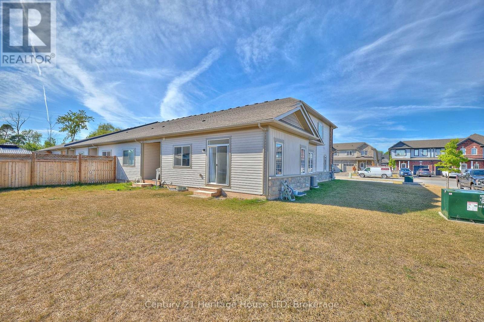 Lower - 439 Viking Street, Fort Erie, Ontario L2A 0E8 - Photo 18 - X12533964