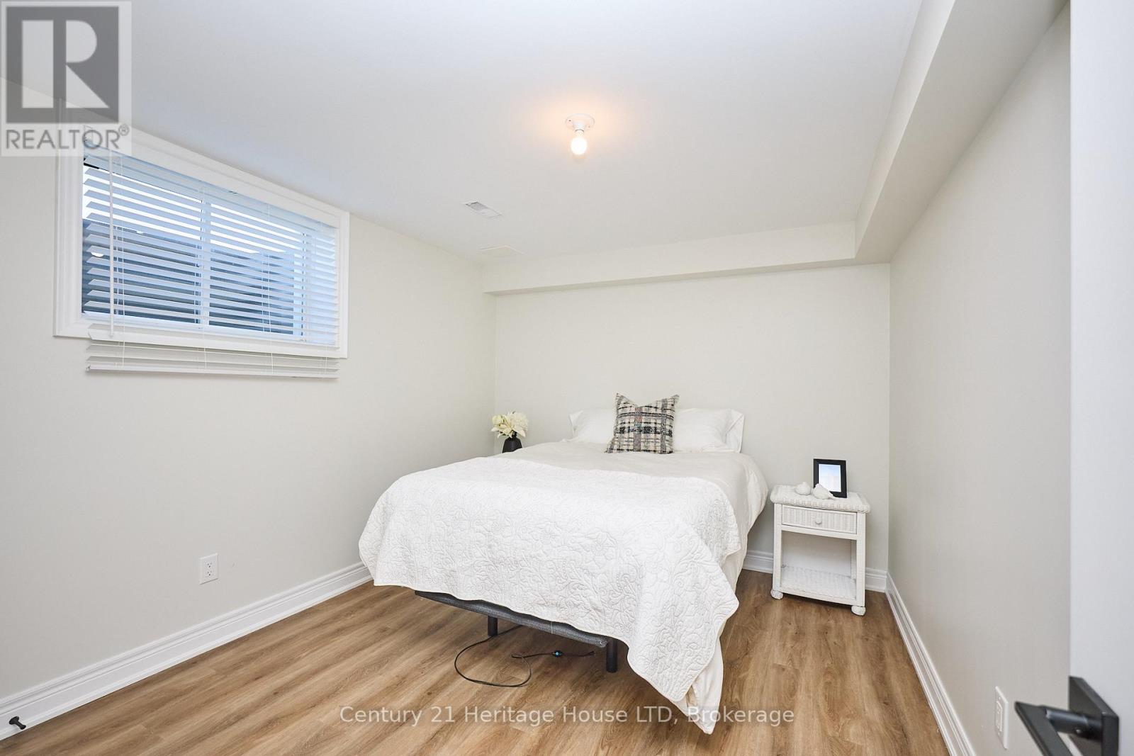 Lower - 439 Viking Street, Fort Erie, Ontario L2A 0E8 - Photo 9 - X12533964