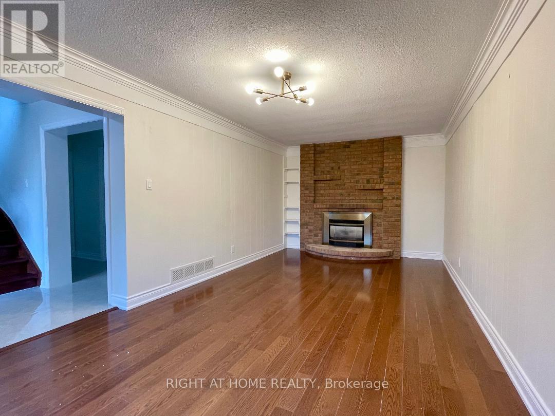 3668 Belvedere Crescent, Mississauga, Ontario  L5L 3B4 - Photo 19 - W12236805