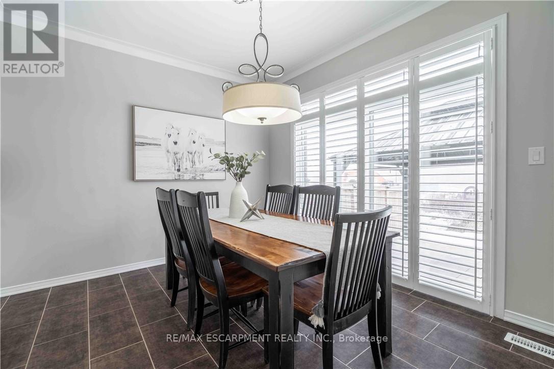 115 Larry Crescent, Haldimand, Ontario  N3W 0B2 - Photo 16 - X12638226