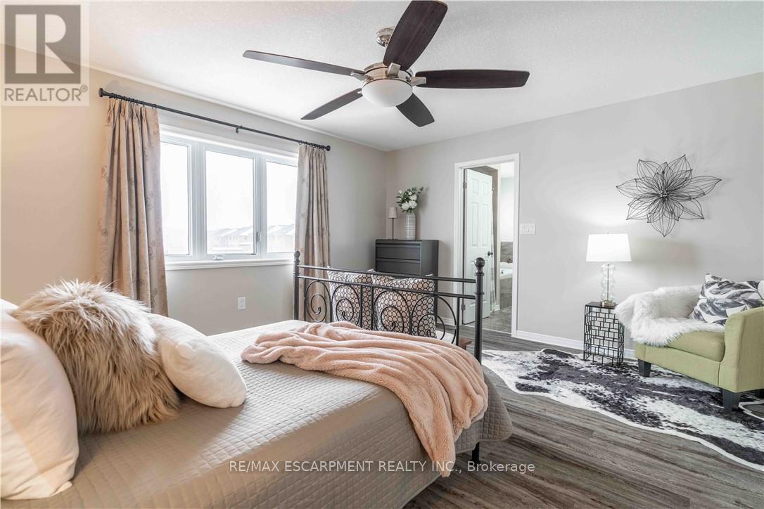 115 Larry Crescent, Haldimand, Ontario  N3W 0B2 - Photo 22 - X12638226