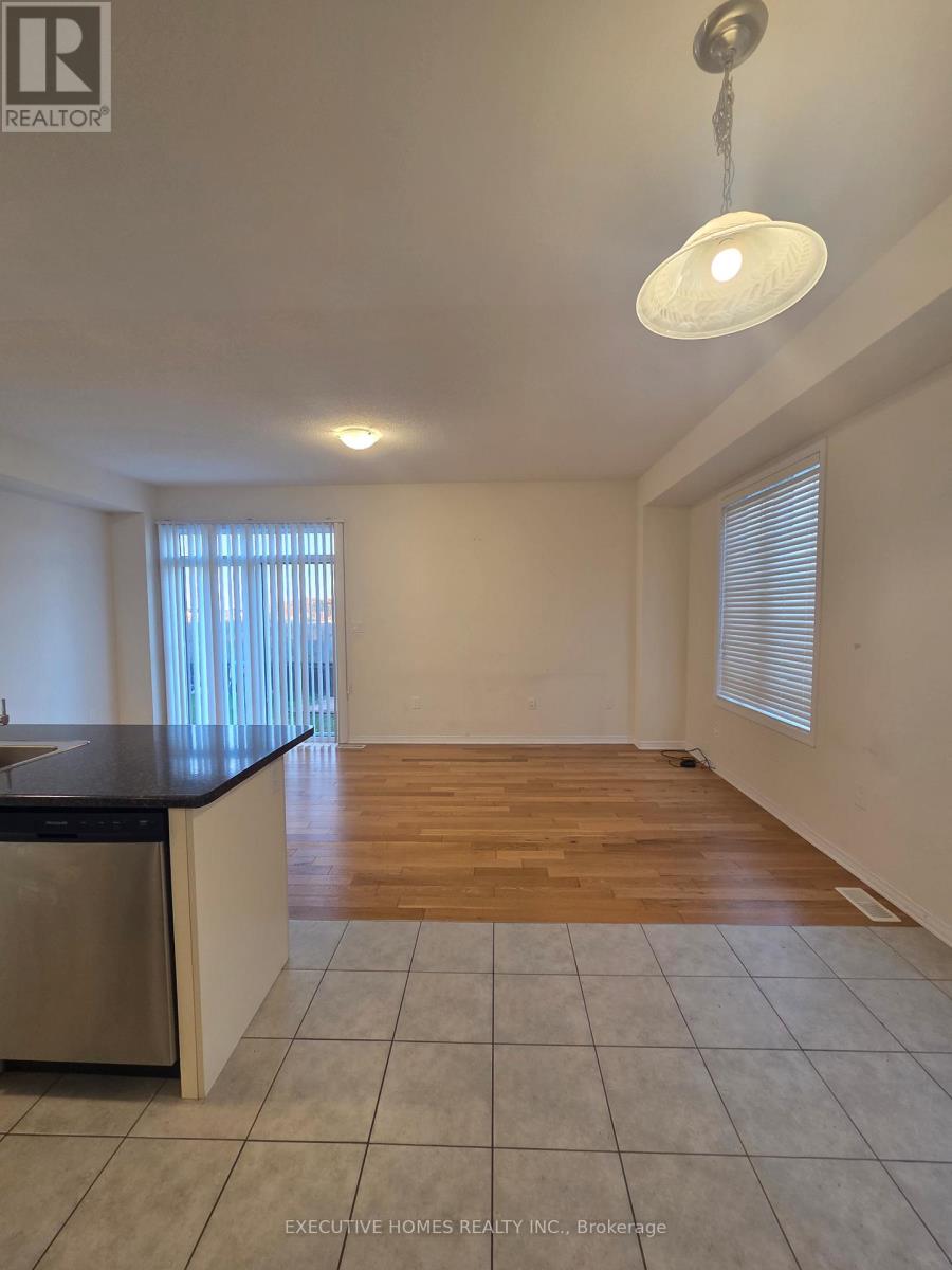 204 Maclachlan Avenue, Haldimand, Ontario  N3W 0E2 - Photo 10 - X12638262