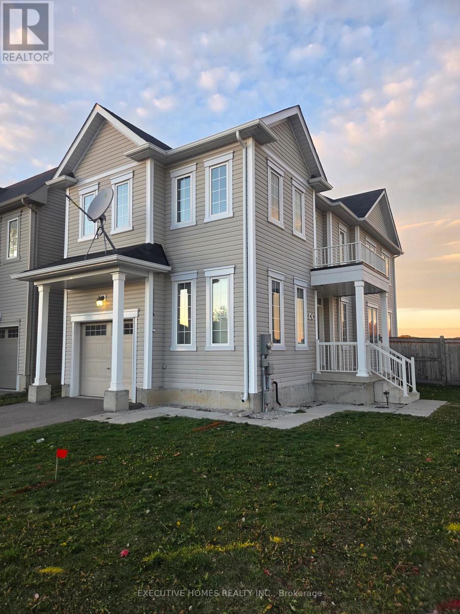 204 Maclachlan Avenue, Haldimand, Ontario  N3W 0E2 - Photo 2 - X12638262