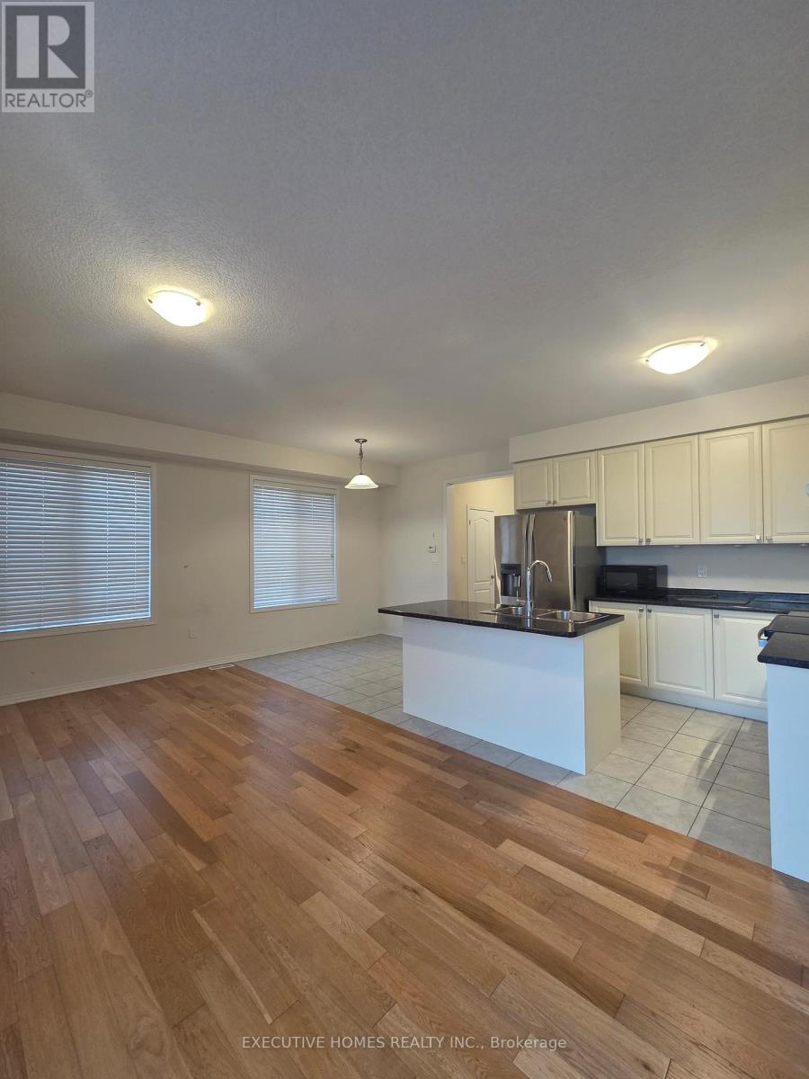 204 Maclachlan Avenue, Haldimand, Ontario  N3W 0E2 - Photo 7 - X12638262