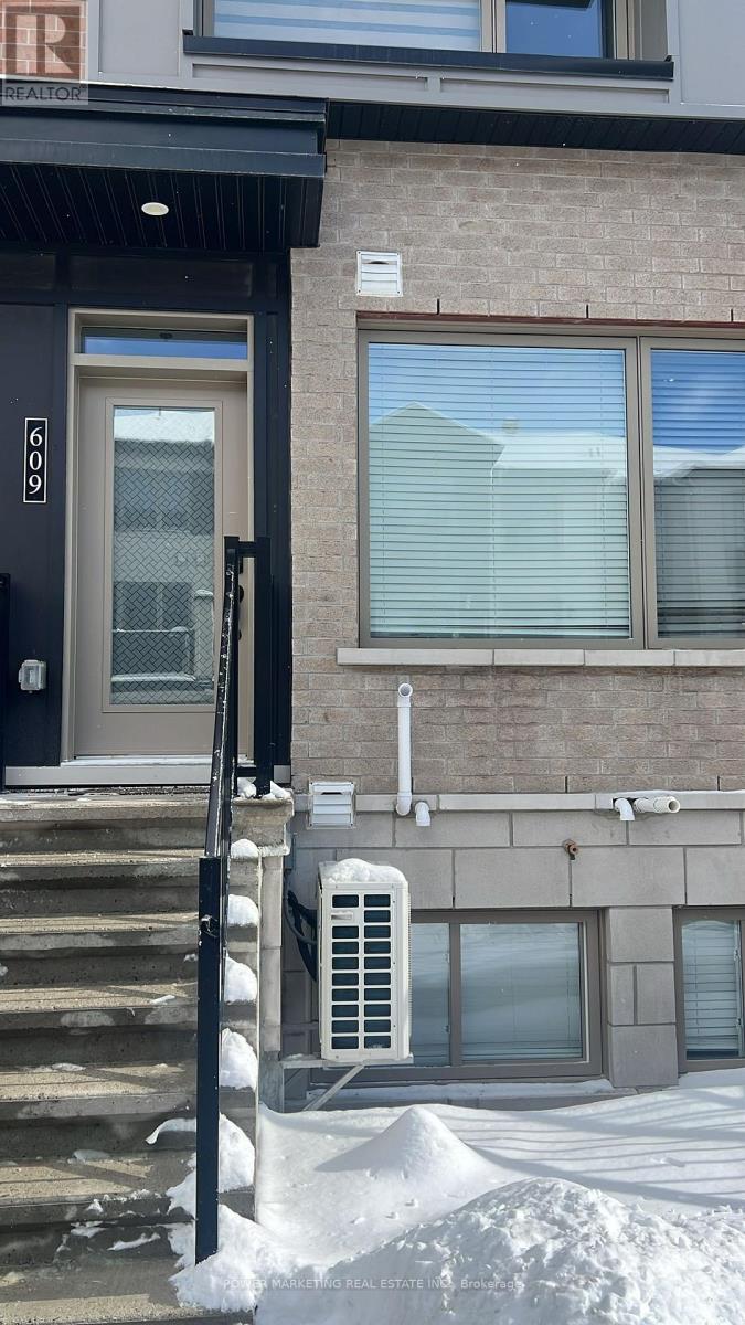 609 MAKWA PRIVATE, Ottawa, Ontario