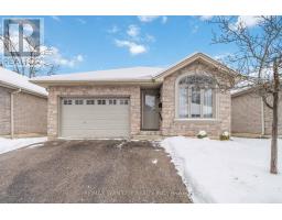 15 - 54 GLENWOOD DRIVE, Brantford, Ontario
